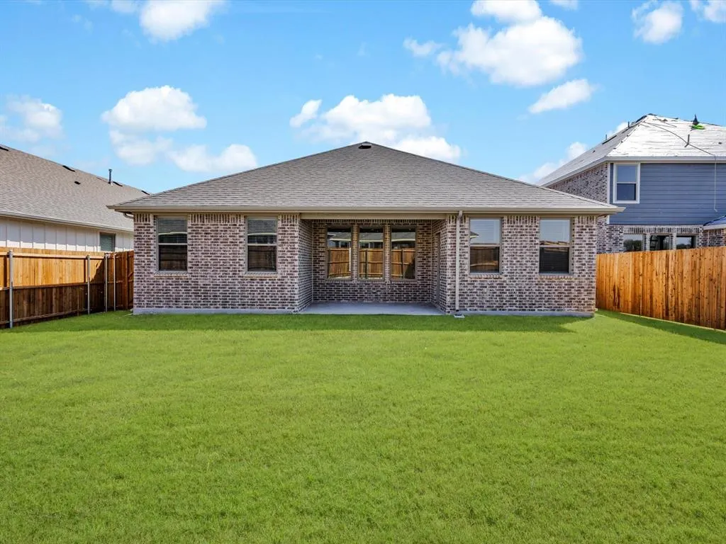 752 Waterhouse Lake Drive