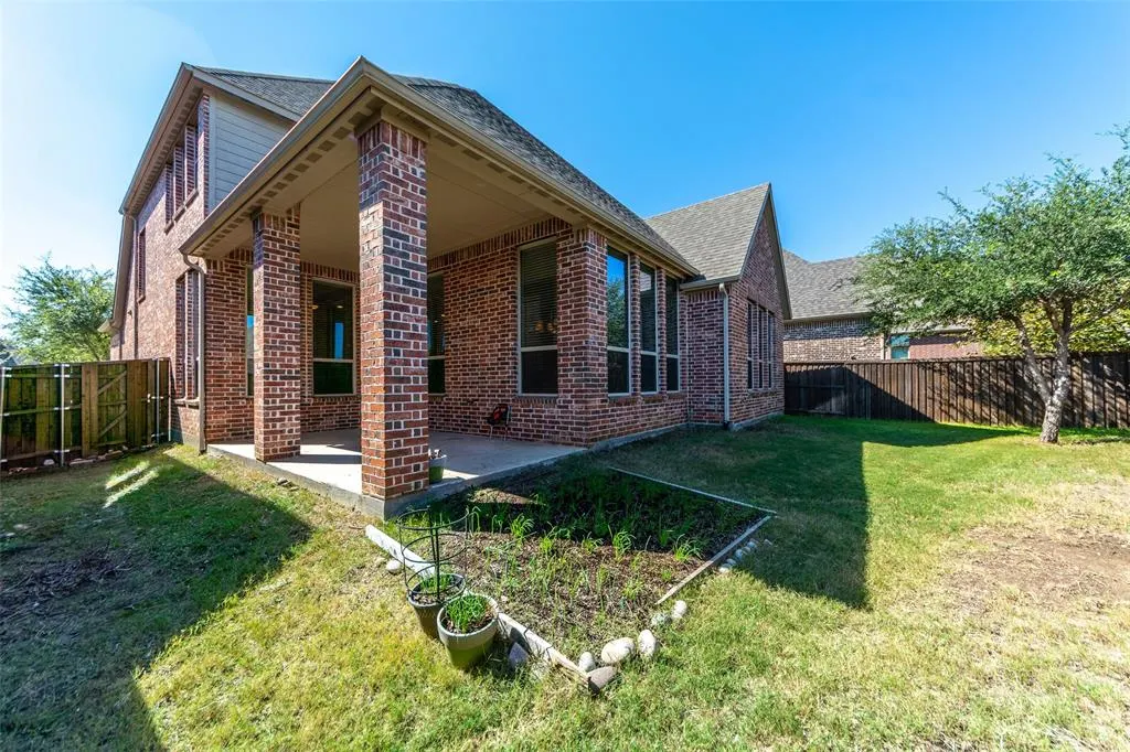 1860 Wood Duck Lane