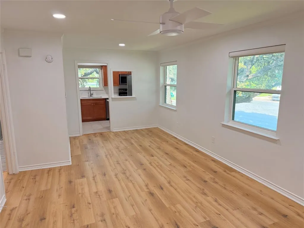 3933 Inwood Road, #2023