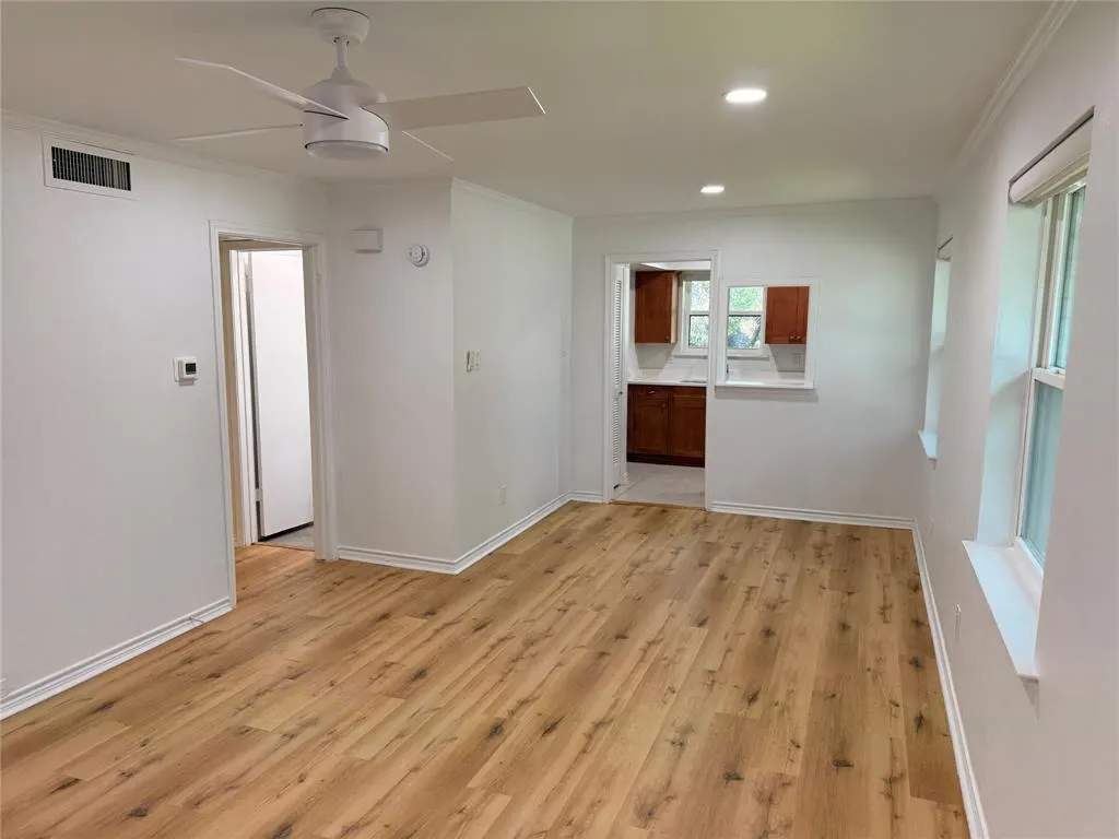 3933 Inwood Road, #2023