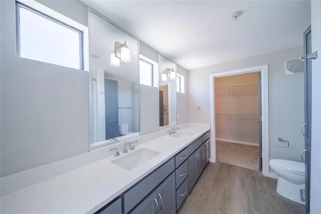 5609 SMU Boulevard, #501