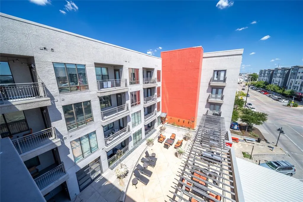 5609 SMU Boulevard, #501