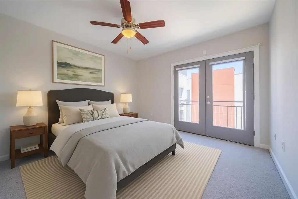 5609 SMU Boulevard, #501