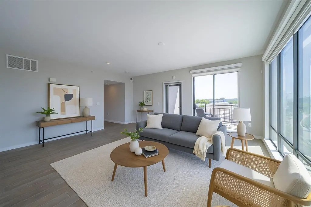 5609 SMU Boulevard, #501
