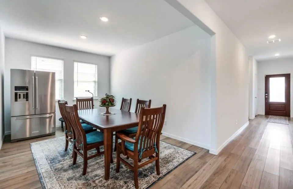 8424 Gray Squirrel Lane