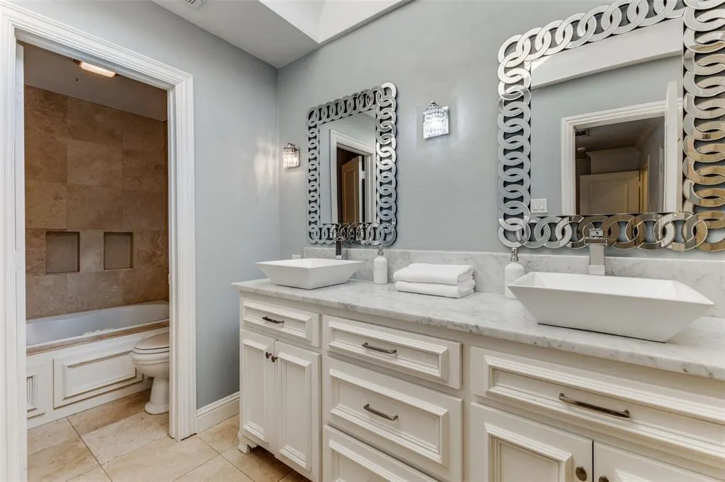 3778 Shorecrest Drive