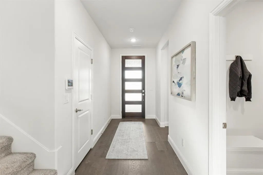 2312 River Trail