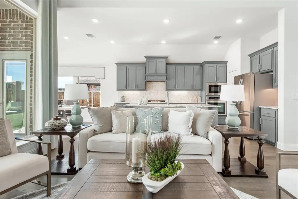 2312 River Trail