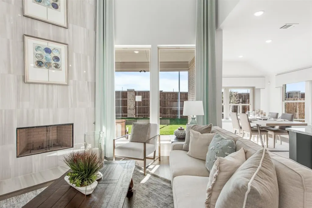 2312 River Trail