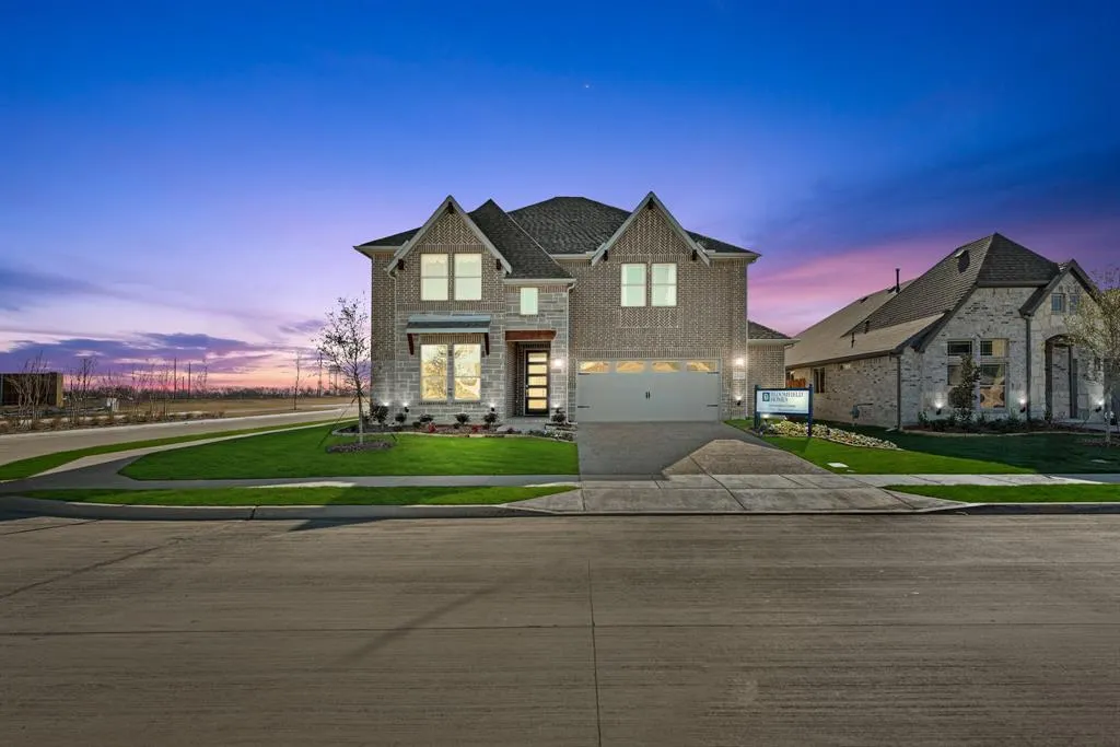 2312 River Trail