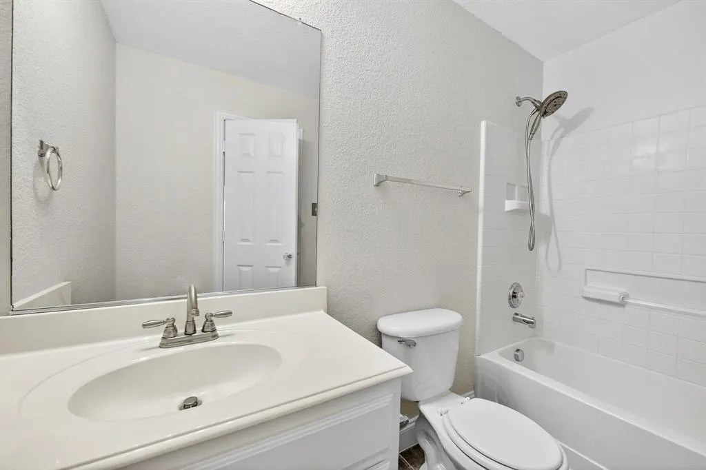 2717 Enchanted Eve Drive