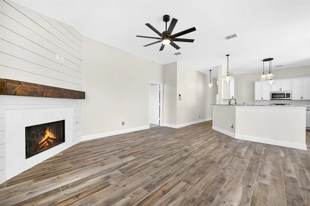 2717 Enchanted Eve Drive