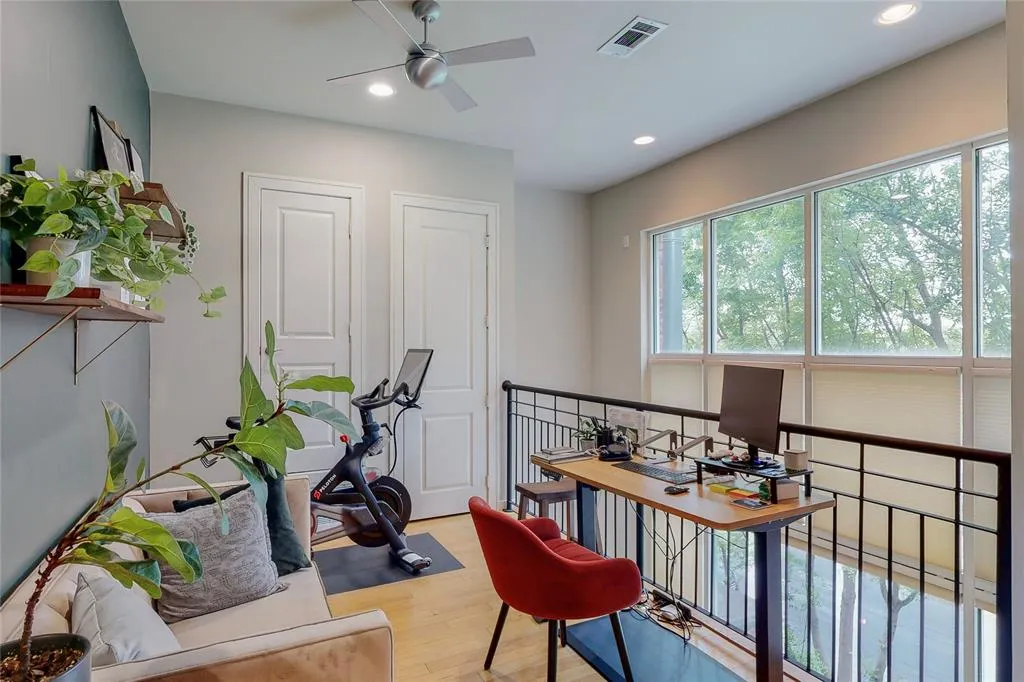 4227 Rawlins Street, #3
