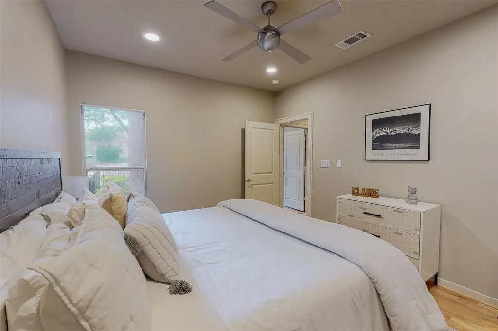 4227 Rawlins Street, #3