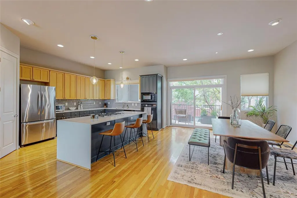 4227 Rawlins Street, #3