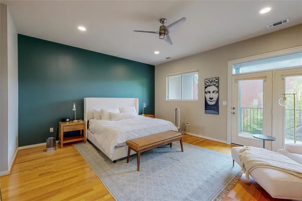 4227 Rawlins Street, #3
