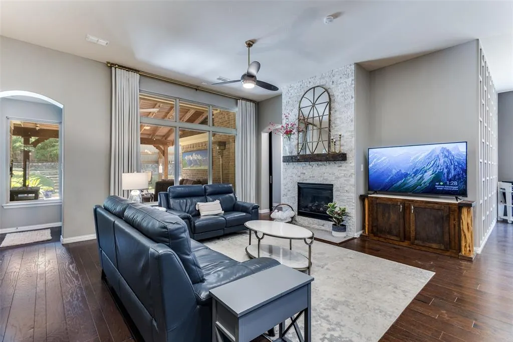 4201 Eliska Lane