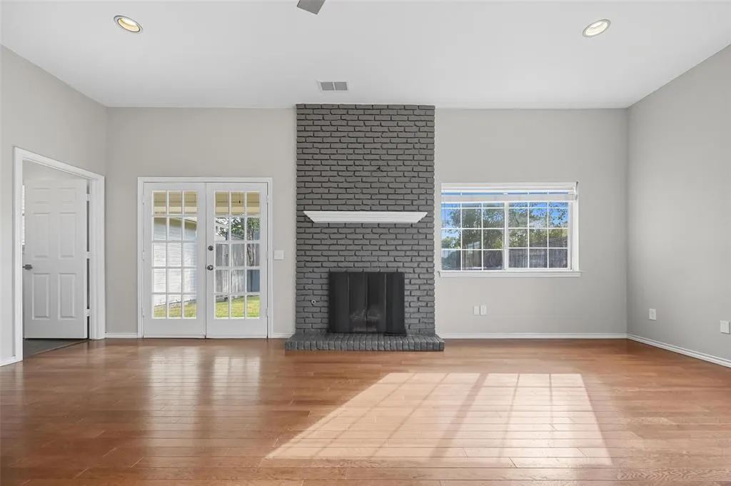 2704 Picasso Place