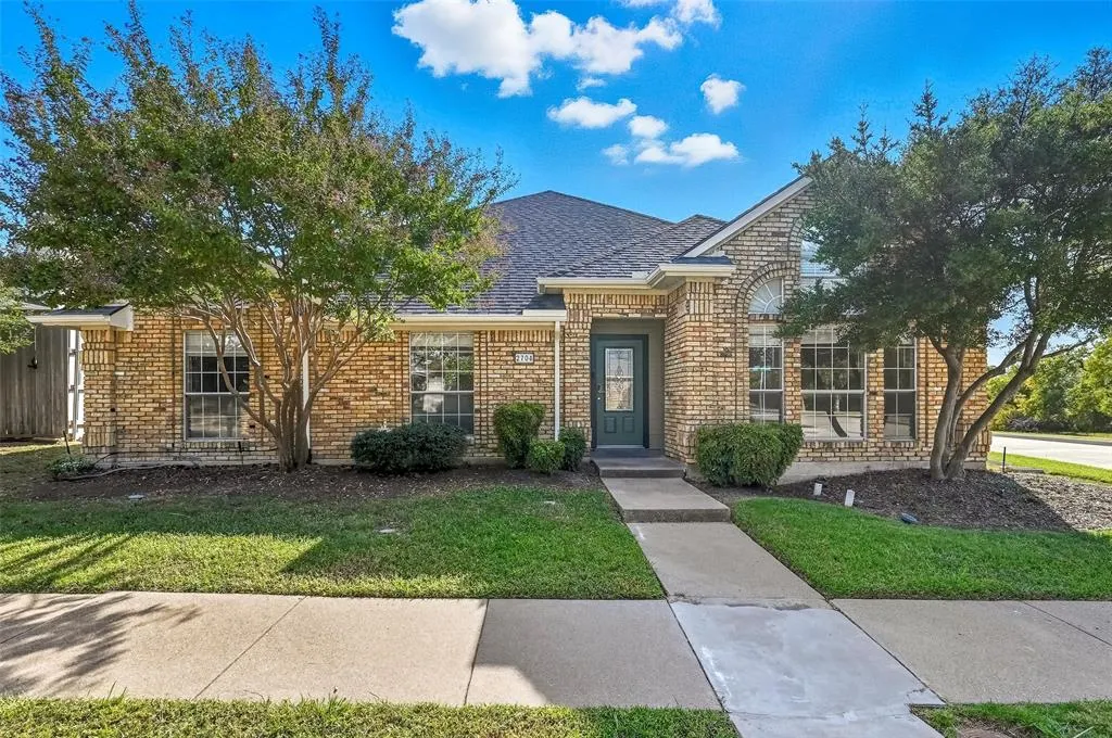 2704 Picasso Place