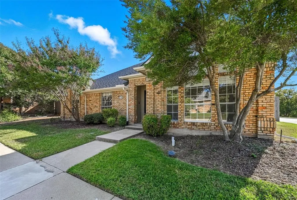 2704 Picasso Place