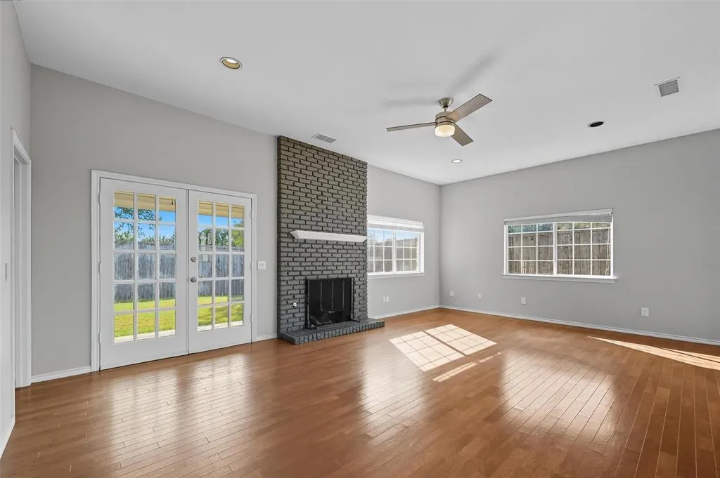 2704 Picasso Place