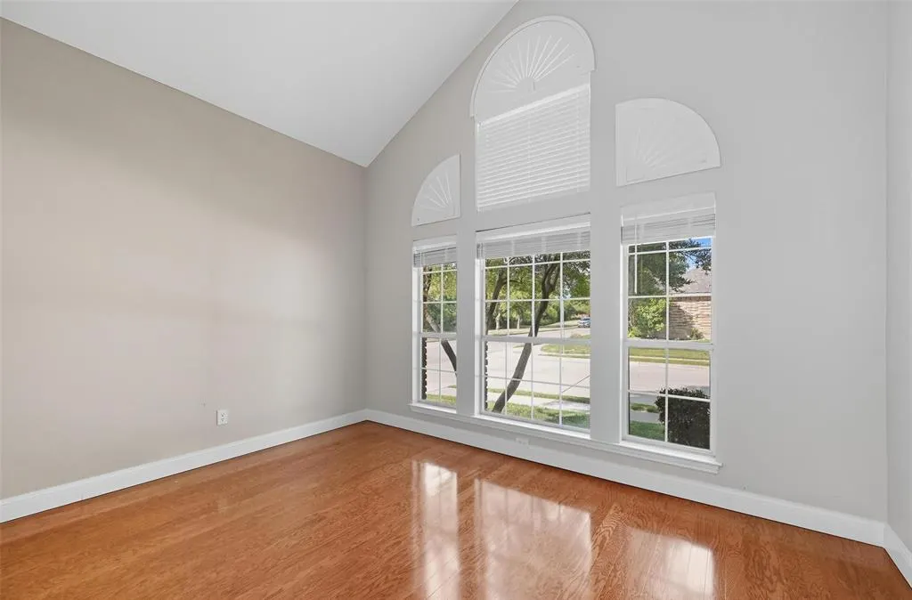 2704 Picasso Place
