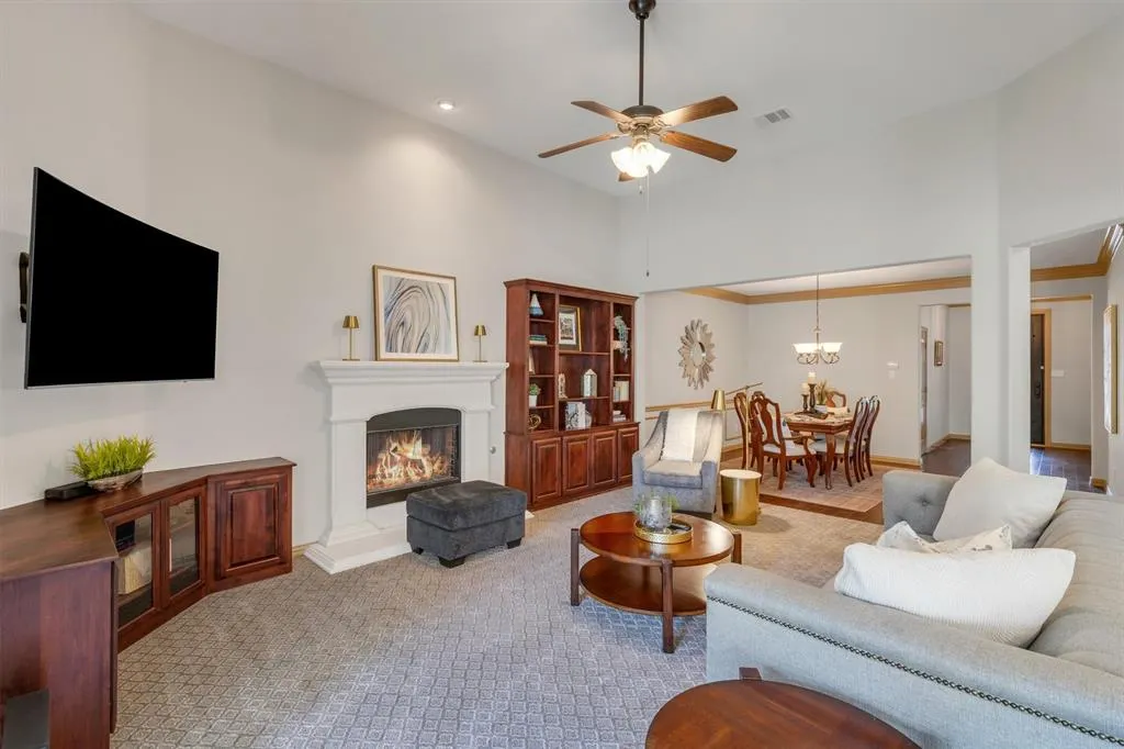 4509 Moonlight Drive