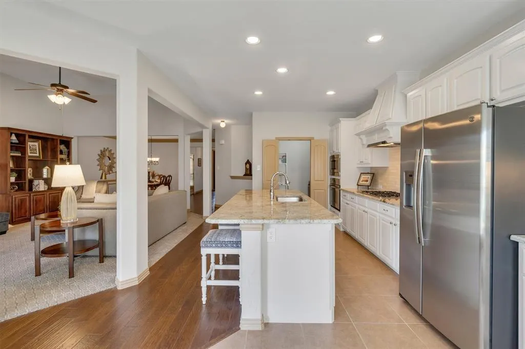 4509 Moonlight Drive