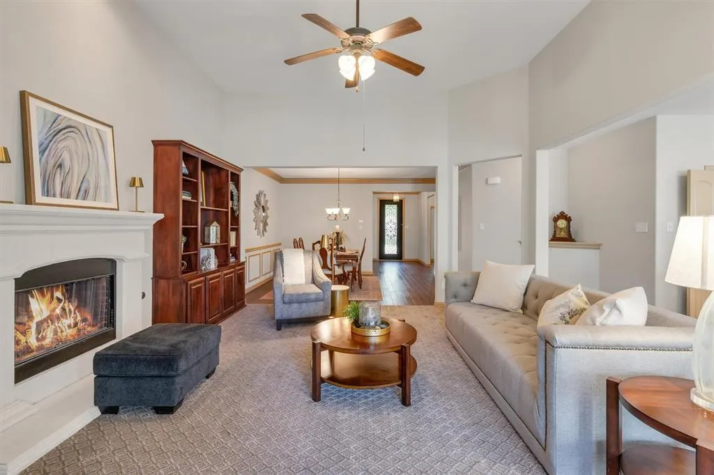 4509 Moonlight Drive