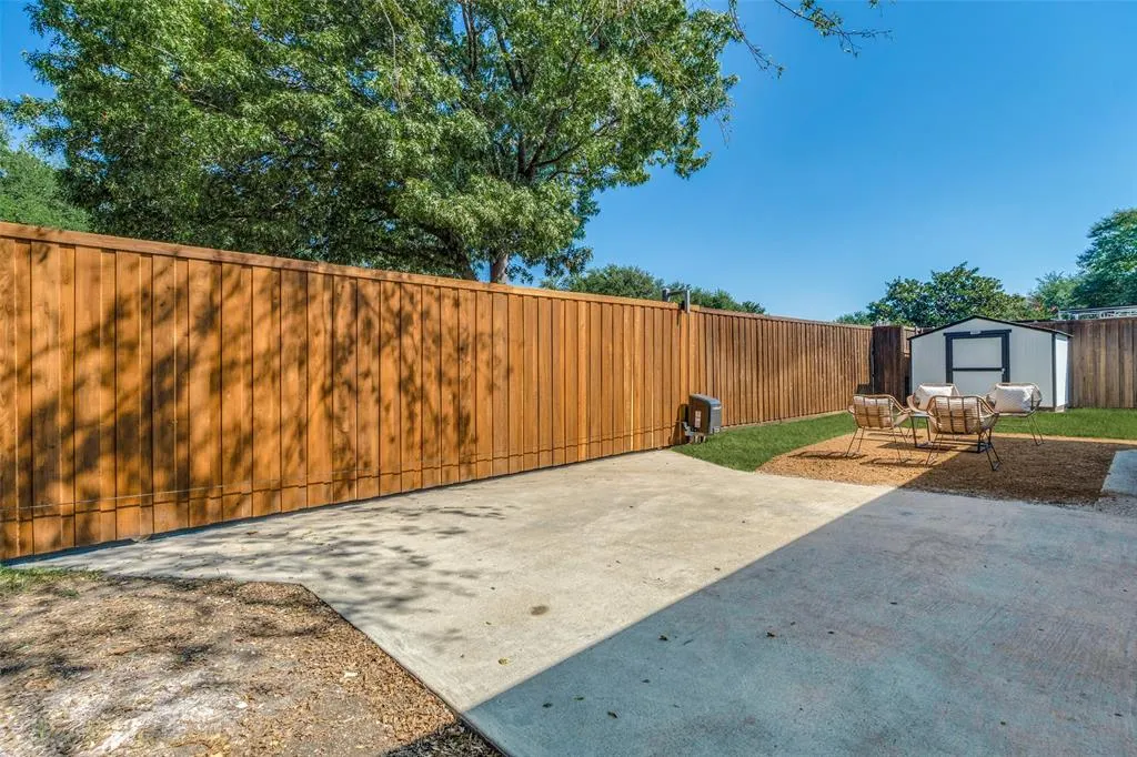 6019 Daven Oaks Drive