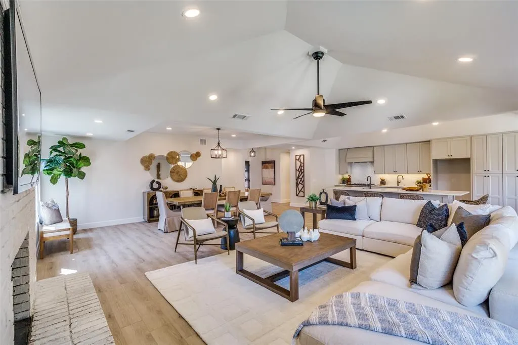 6019 Daven Oaks Drive