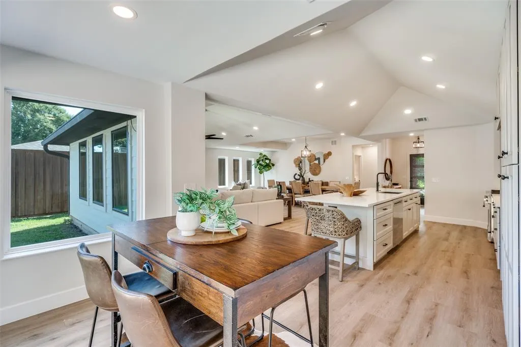 6019 Daven Oaks Drive