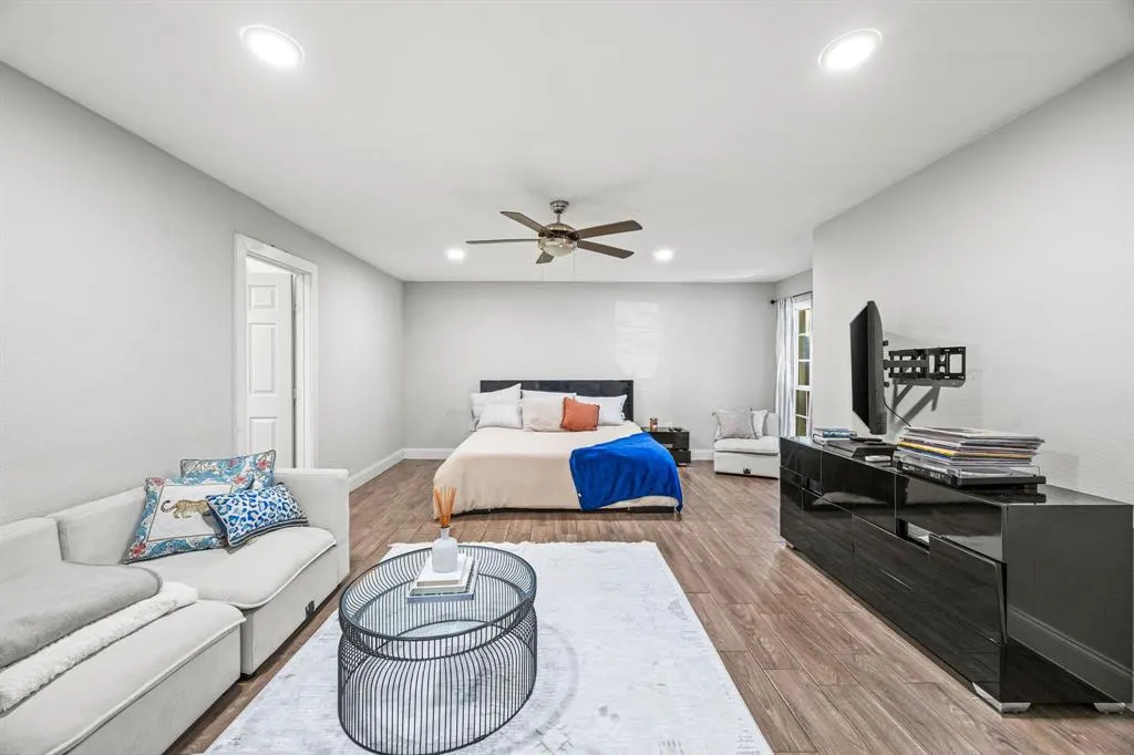 12935 Chandler Drive