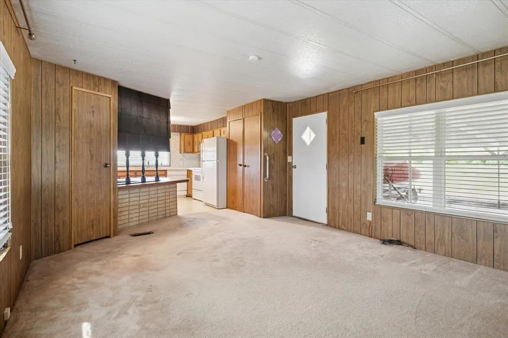 6941 Burger Road
