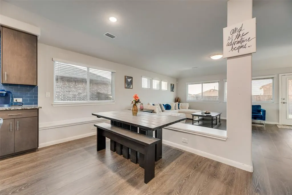 1225 Pleasant Knoll Trail