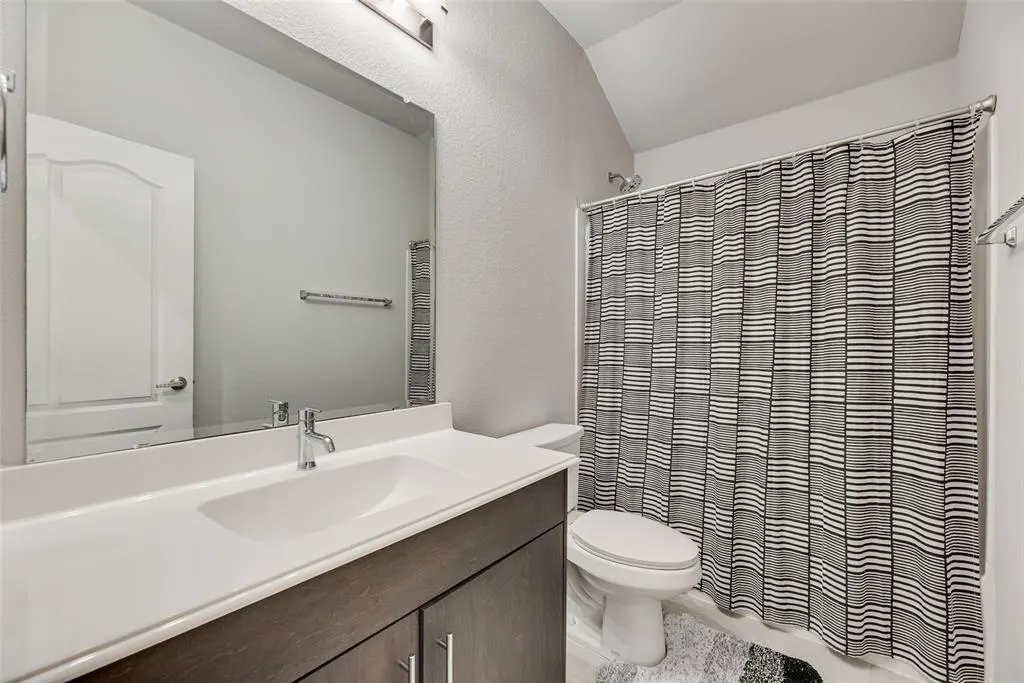 1225 Pleasant Knoll Trail