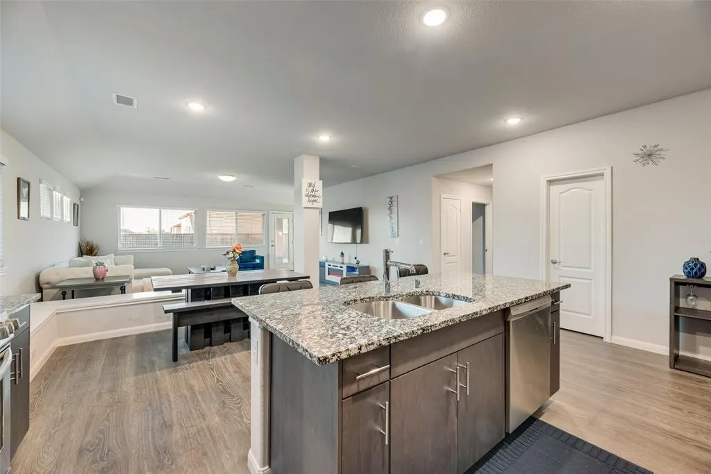 1225 Pleasant Knoll Trail