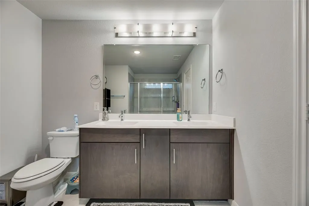 1225 Pleasant Knoll Trail