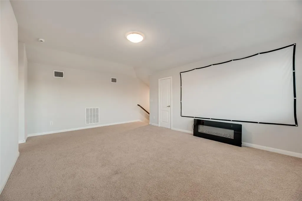1225 Pleasant Knoll Trail