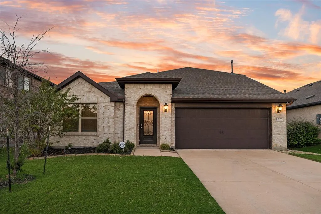1225 Pleasant Knoll Trail