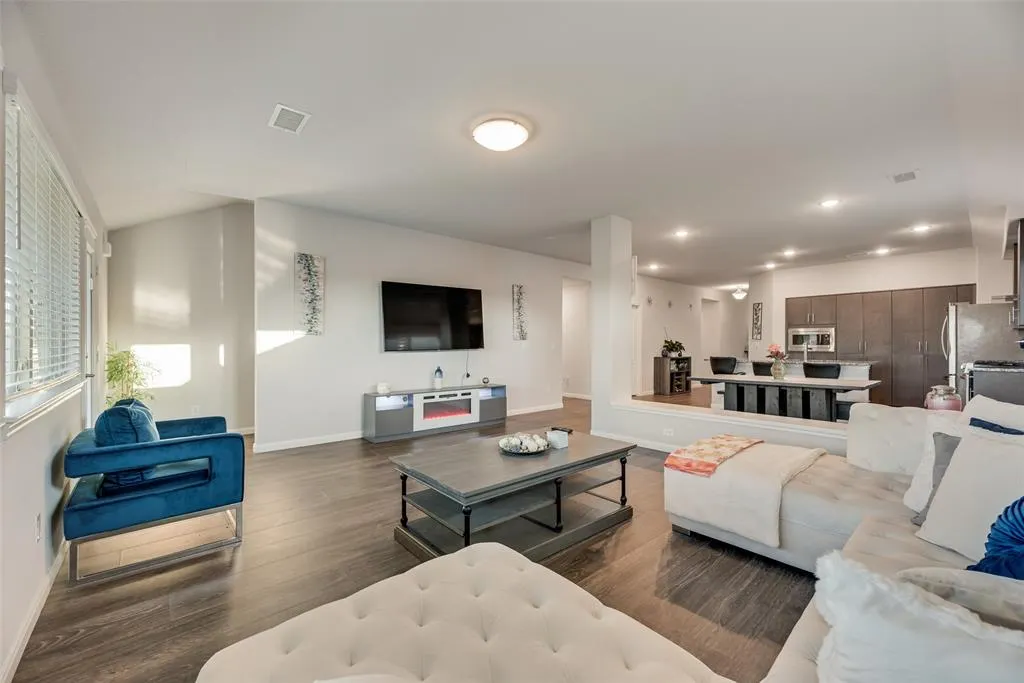1225 Pleasant Knoll Trail