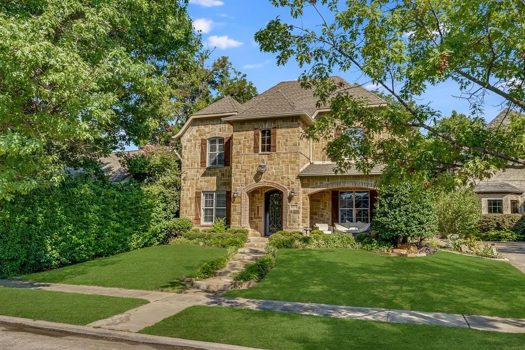 6111 Palo Pinto Avenue