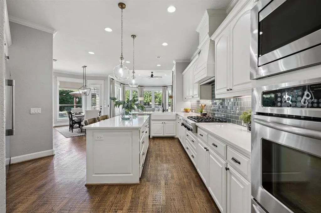 1901 Blue Forest Drive