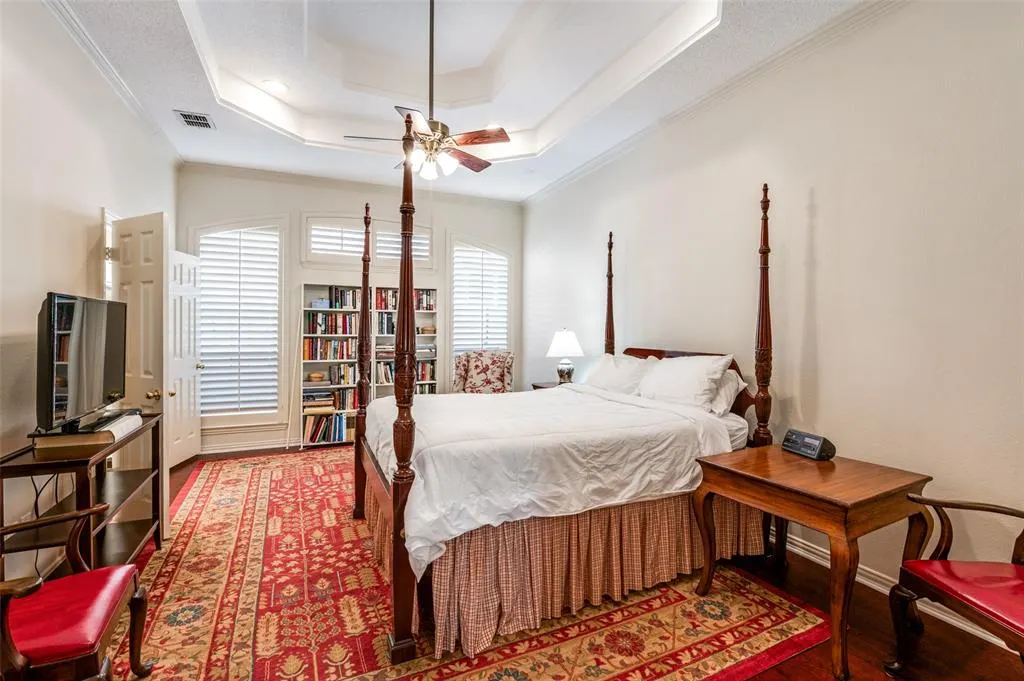 11000 Alexandria Drive