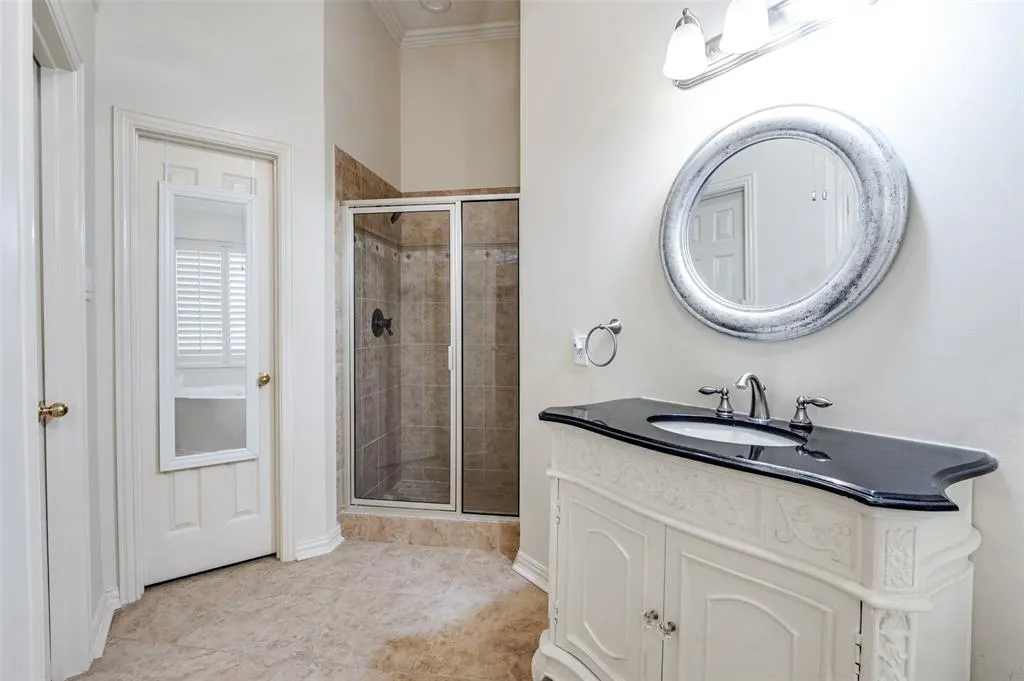 11000 Alexandria Drive