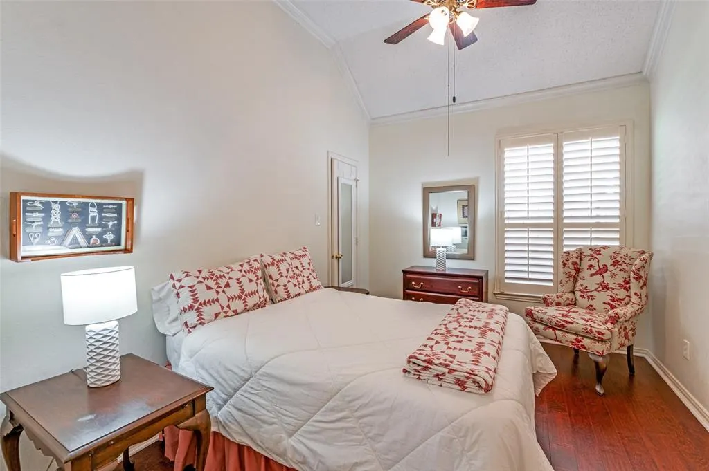 11000 Alexandria Drive