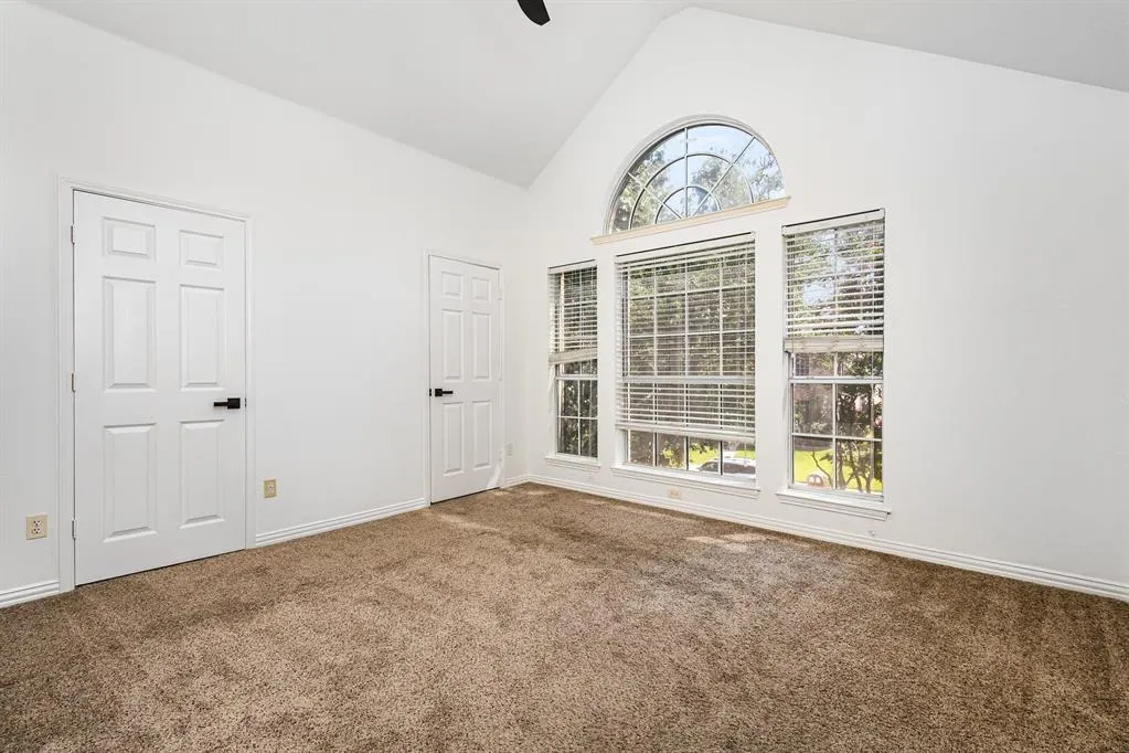 2325 Flanders Lane