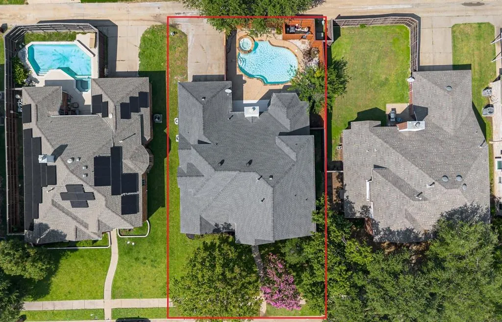 2325 Flanders Lane