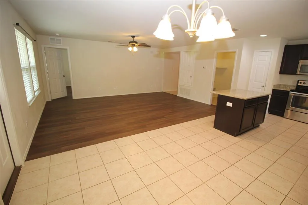 1401 Rivers Creek Lane