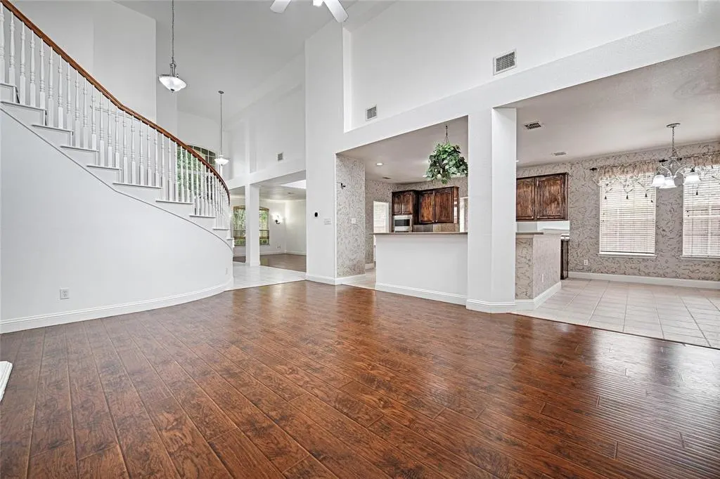 2928 Hagen Drive